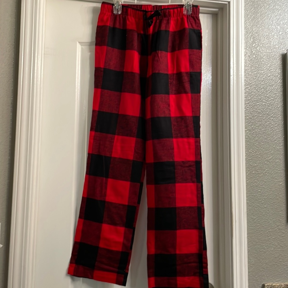 NWT old navy Buffalo plaid flannel pajama pants, size S
